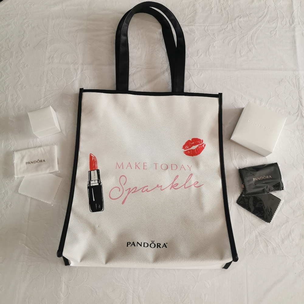 Pandora Bundle Shoppers Tote Bag